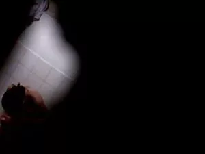 Busty milf lehrt nau ...