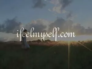 Приставучая сводная  ...